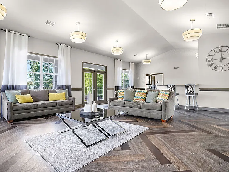 Reserve at Stone Hollow — Photo 10