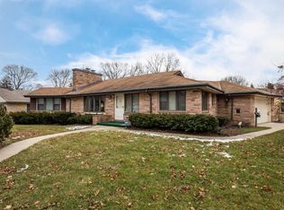 5193 W Jerelyn Pl, Milwaukee, WI 53219