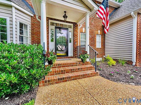 2nd image of 5102 Park Meadows Ct