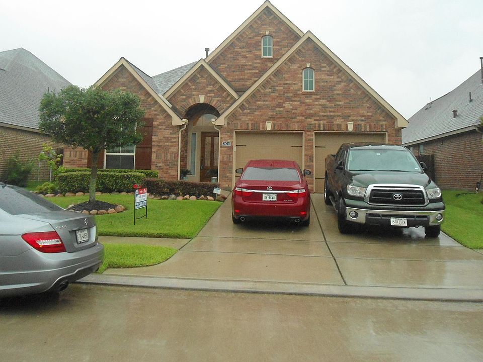 1st image of 26210 Serenity Oaks Dr