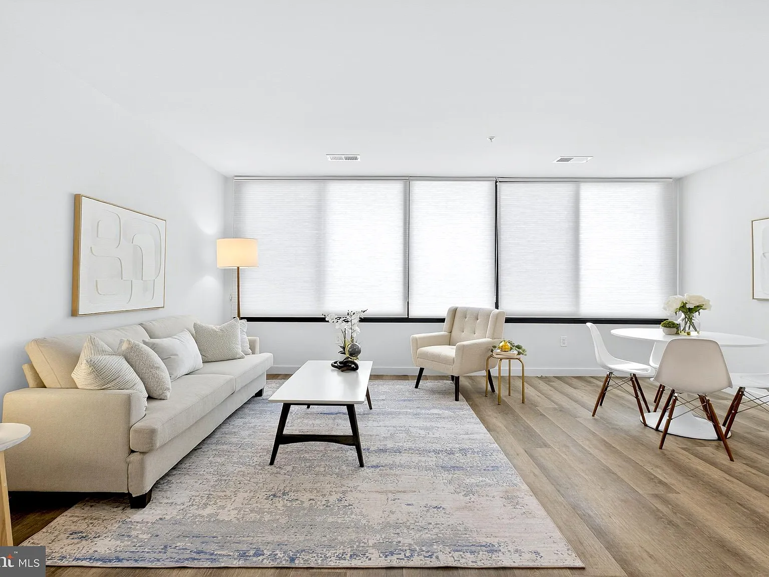 1 bed, 598 sqft, $1,875 — Photo 3