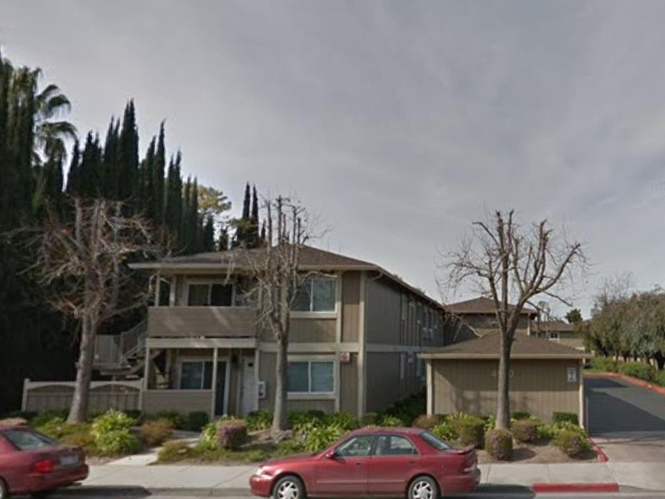 1st image of 4970 Cherry Ave Unit 102