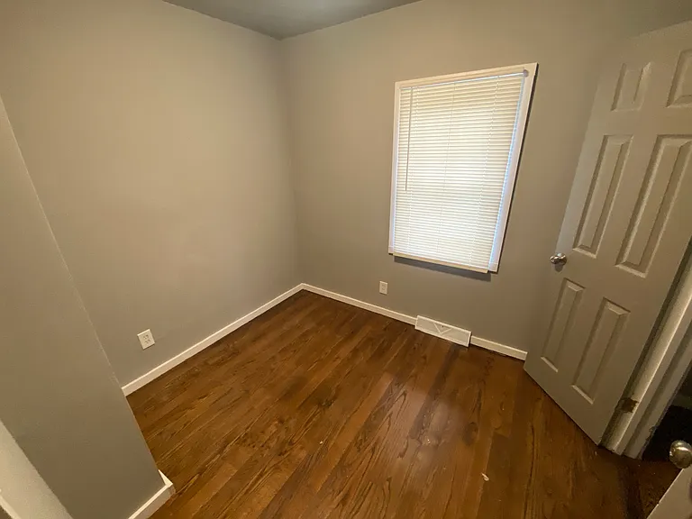 2315 Connecticut St — Photo 5