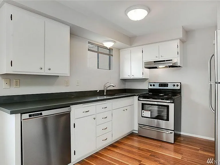 2637 NW 63rd St #3 — Photo 5