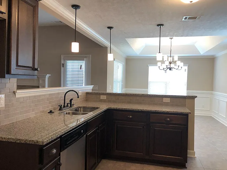 5029 Copse Dr — Photo 6