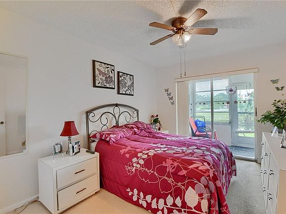 5th image of 81 Markham #81