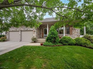 2800 Milano Dr, Easton, PA 18040