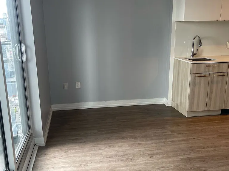 251 Jarvis St #4108 — Photo 8