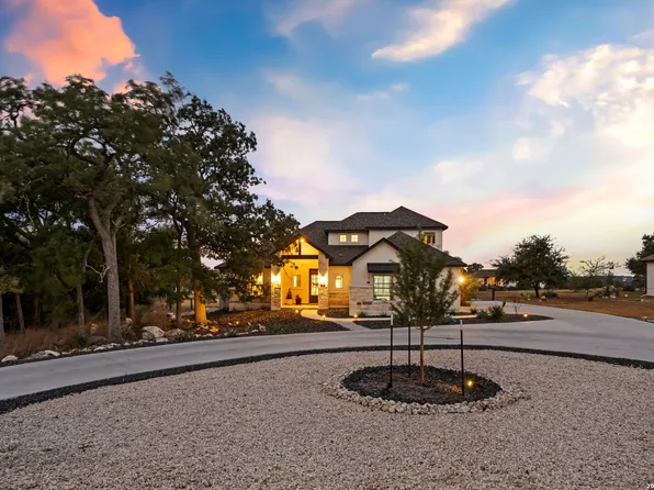 462 Curvatura, New Braunfels, TX 78132