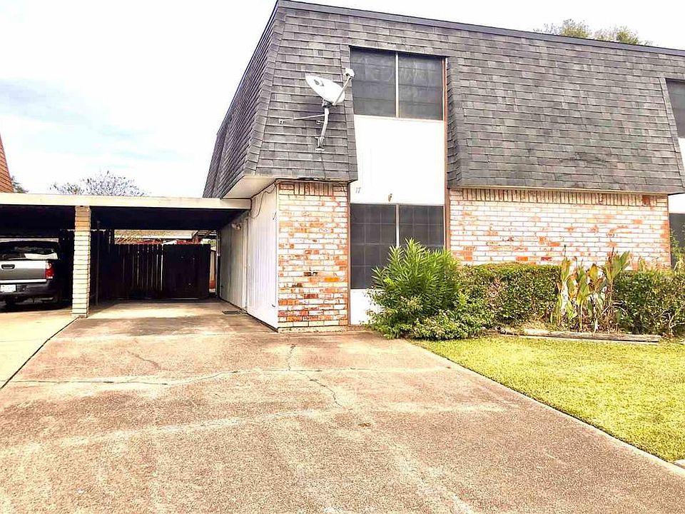 1st image of 17 Audubon Pl