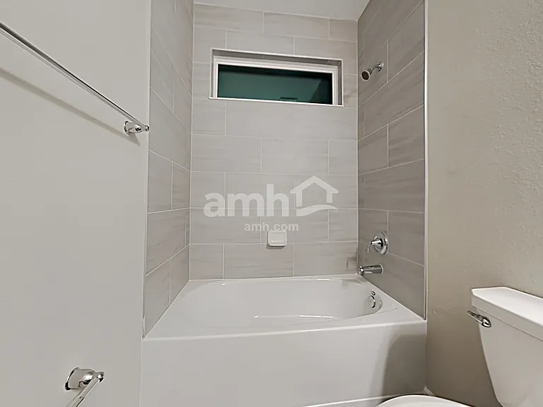 194 Hemlock Point — Photo 18