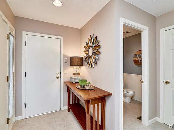 3rd image of 1842 Moonstone Dr