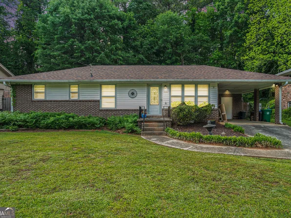 2882 Concord Dr, Decatur, GA 30033