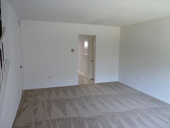 5th image of 2625 W Aurora St #3
