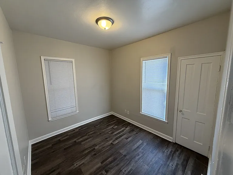 328 Kenwood Ave #1 — Photo 7