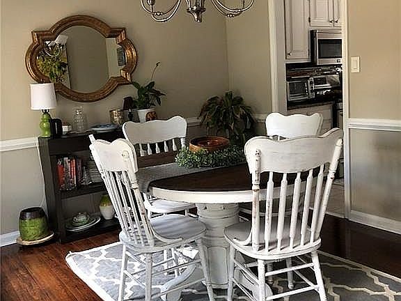 3rd image of 409 Wittington Dr