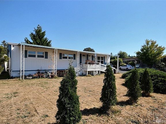 2nd image of 3204 S 183rd Pl #241