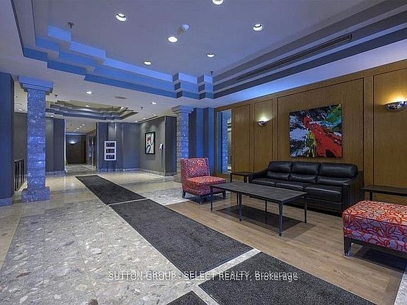 5th image of 695 Richmond St #1605