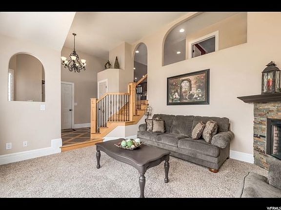 4th image of 1936 W River View Dr