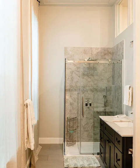 2788 Bush St — Photo 10