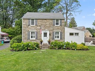 408 E Spring Ave, Ardmore, PA 19003