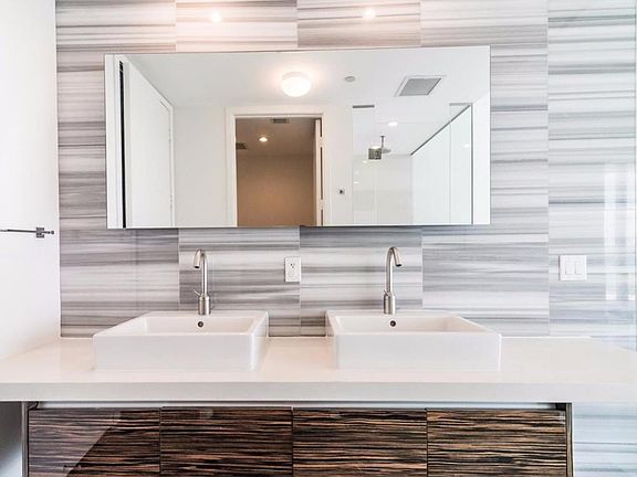 5th image of 1100 Biscayne Blvd Unit 3501