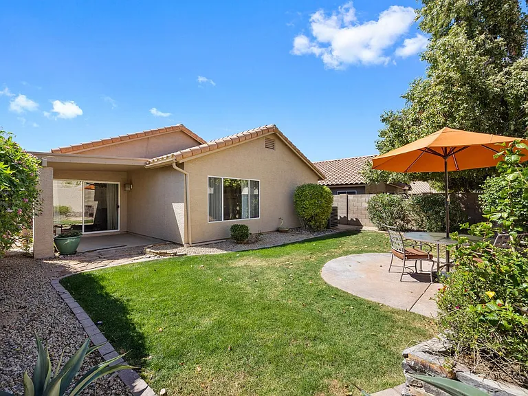 7362 E Hanover Way — Photo 31