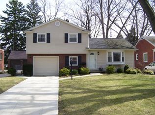 3449 Pineway Dr, Toledo, OH 43614