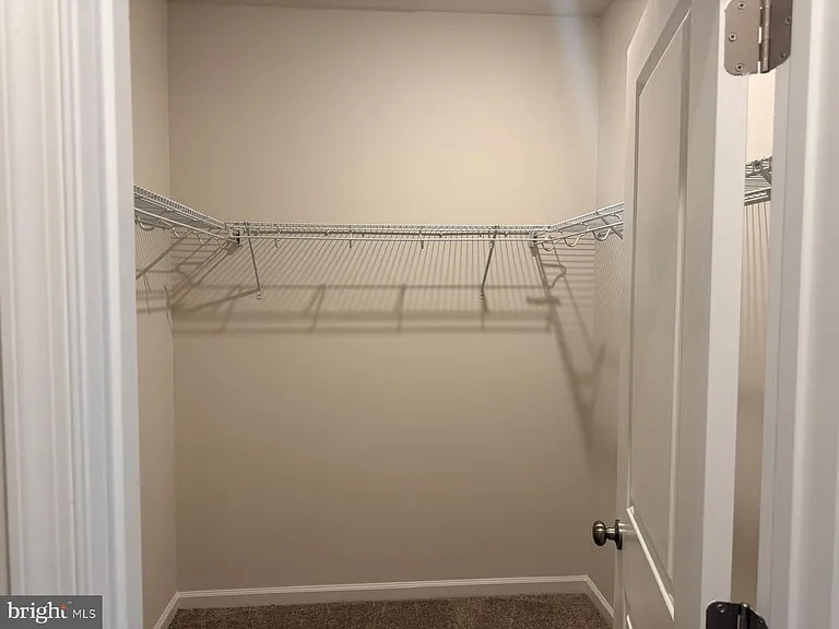 19 Forest Grove Ave — Photo 15
