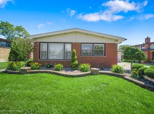 245 S Mayfair Pl, Chicago Heights, IL