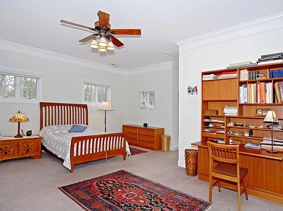 Huge Master Suite with Sitting/Office Area