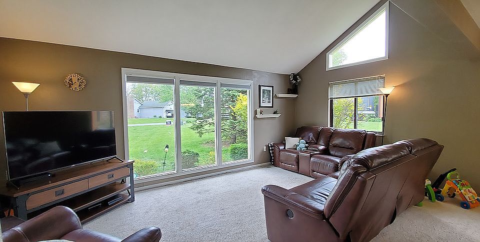 1st image of 6765 Netherland Ct