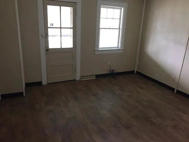 342 S Sherman St — Photo 13