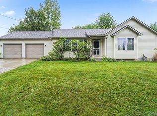 4228 Thom St, Burton, MI 48509
