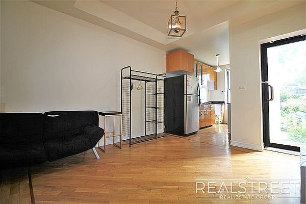 1st image of 411 Rogers Ave #1F