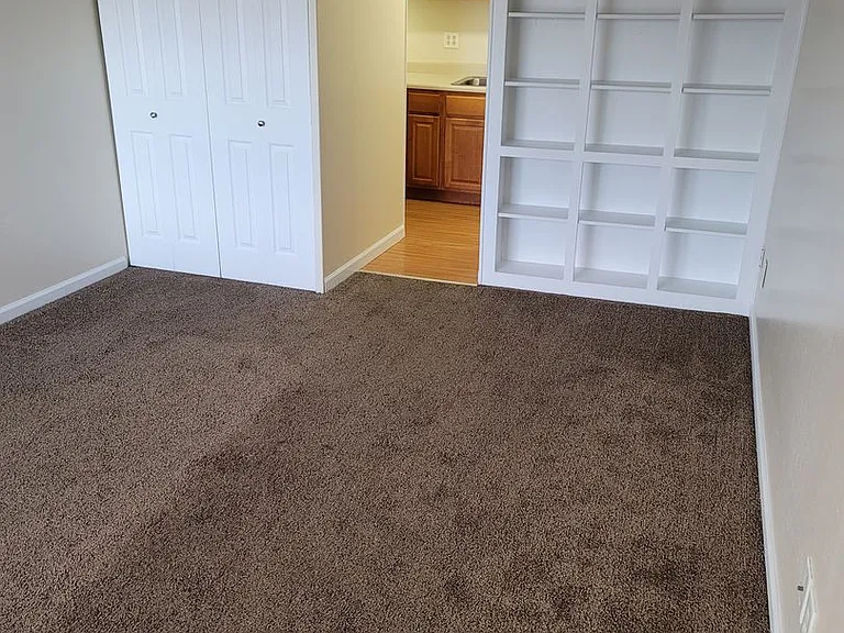 Greenleaf Apartments — Photo 15