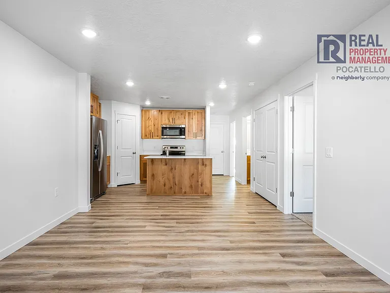 1014 W Quinn Rd #BLD-11 — Photo 7