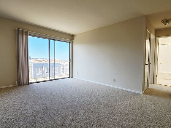4th image of 720 2nd Ave APT 302
