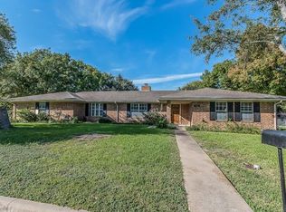 816 Randall St, Taylor, TX 76574