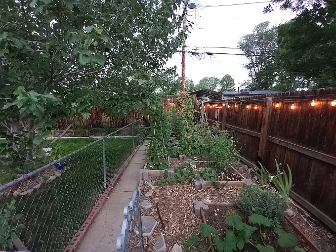 2075 S Utica St — Photo 14