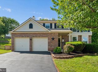 6396 Devonshire Ln, Frederick, MD 21703