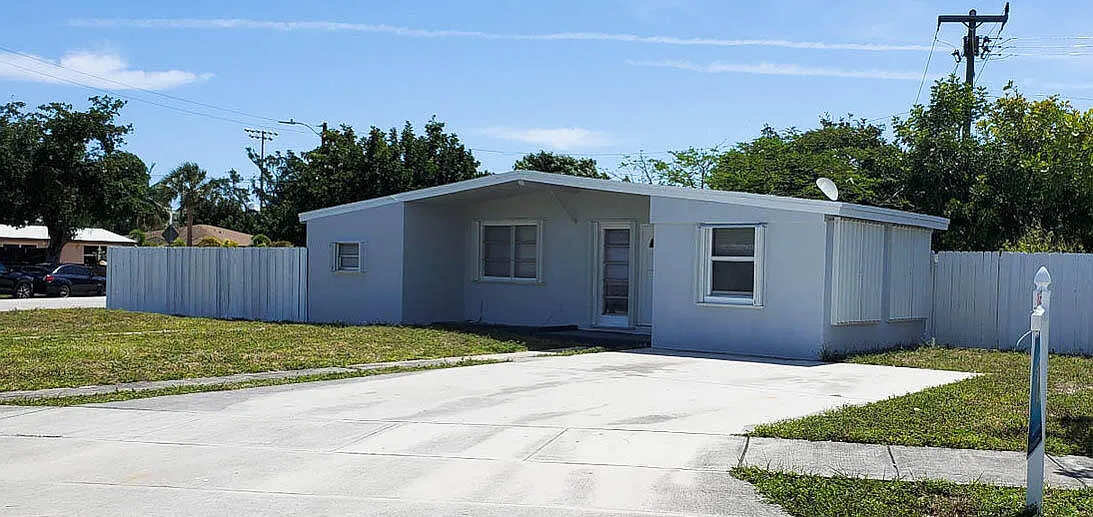 5 bed, 2.0 bath, 1168 sqft, $3,300 — Photo 1