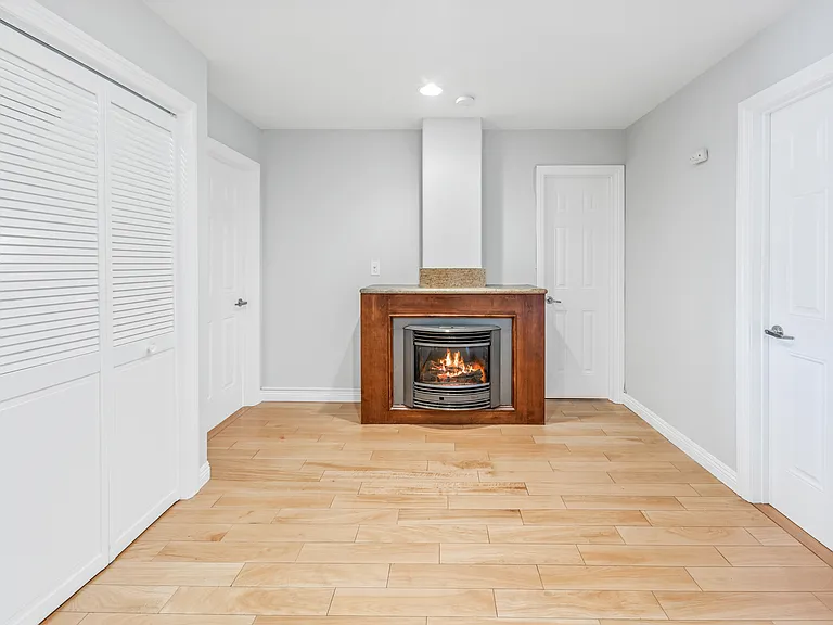 310 Olive Ave #6 — Photo 11