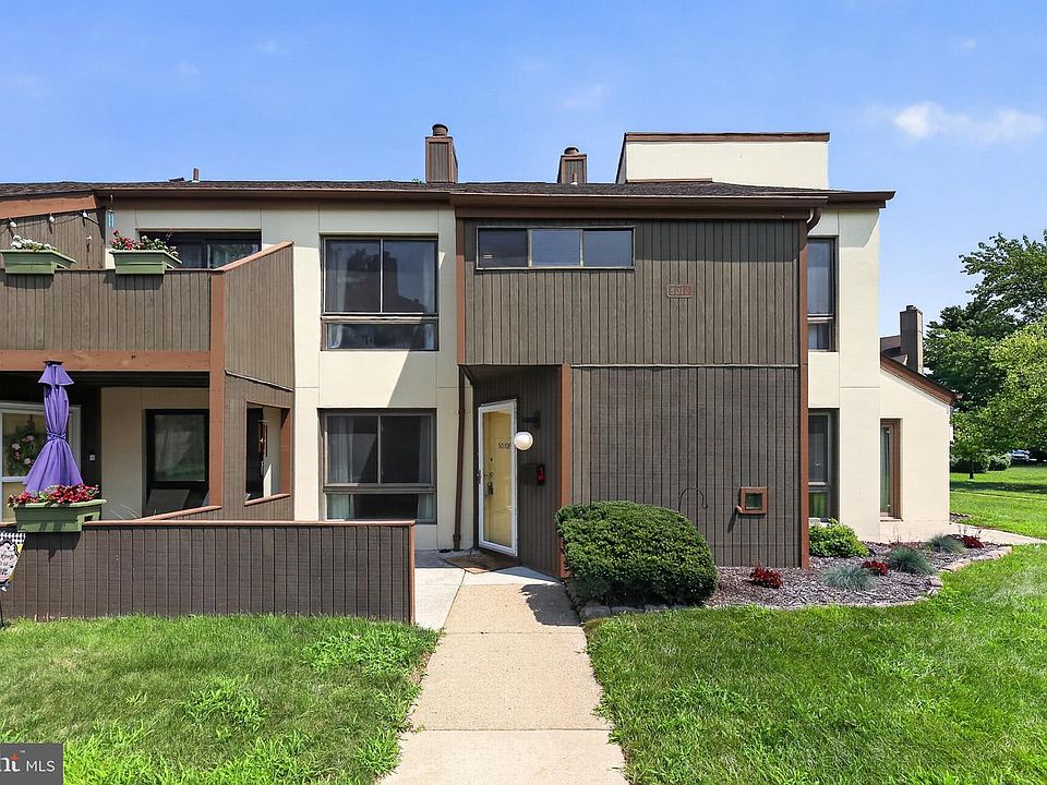 1st image of 5010 N Convent Ln #128