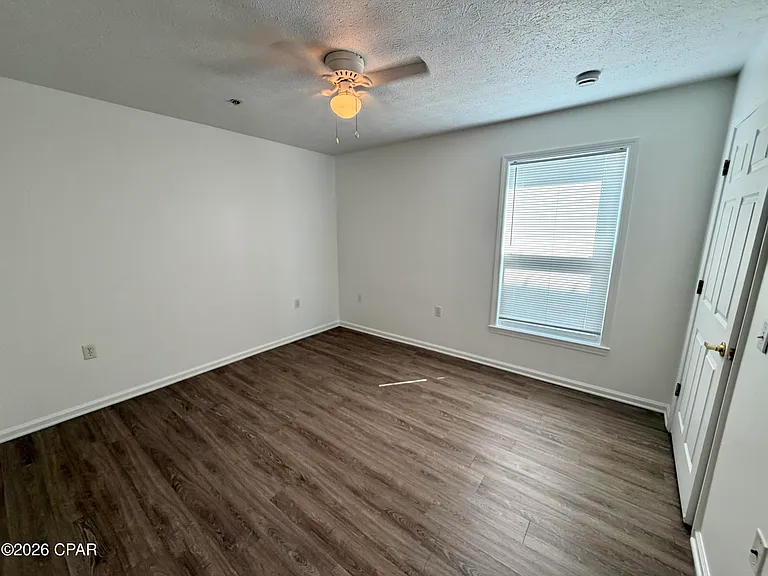 9117 Laird St #9119 — Photo 11