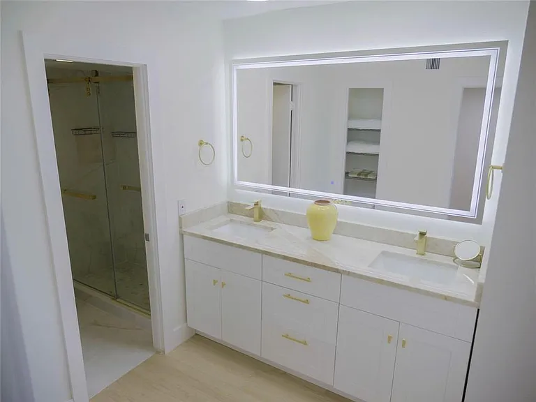 2000 S Ocean Blvd #2P — Photo 12