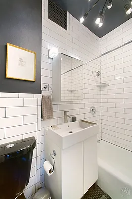 Rented by Halstead Real Estate | media 36
