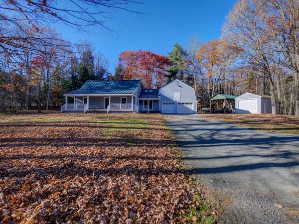 33 Hussey Hill Road, Oakland, ME 04963