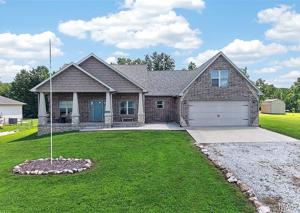 1st image of 228 Sweet Valley Cir