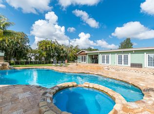 4900 SW 201st Ter, Southwest Ranches, FL 33332
